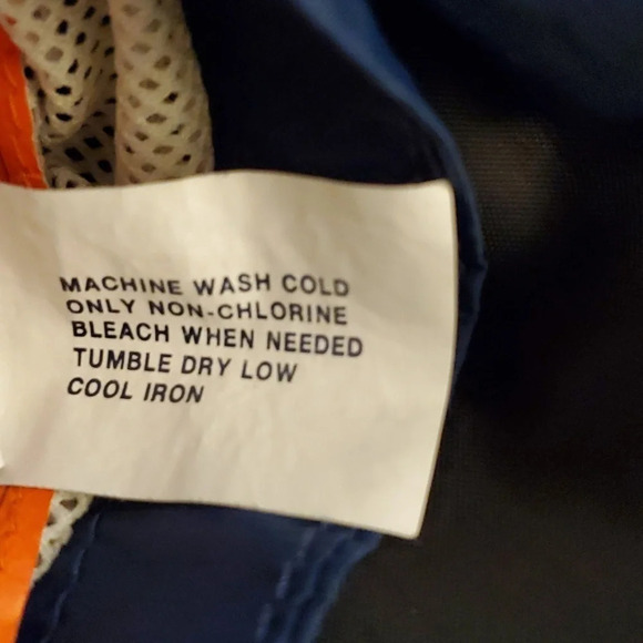 Gap Girls Hooded Zipper Up Windbreaker - Picture 8 of 13